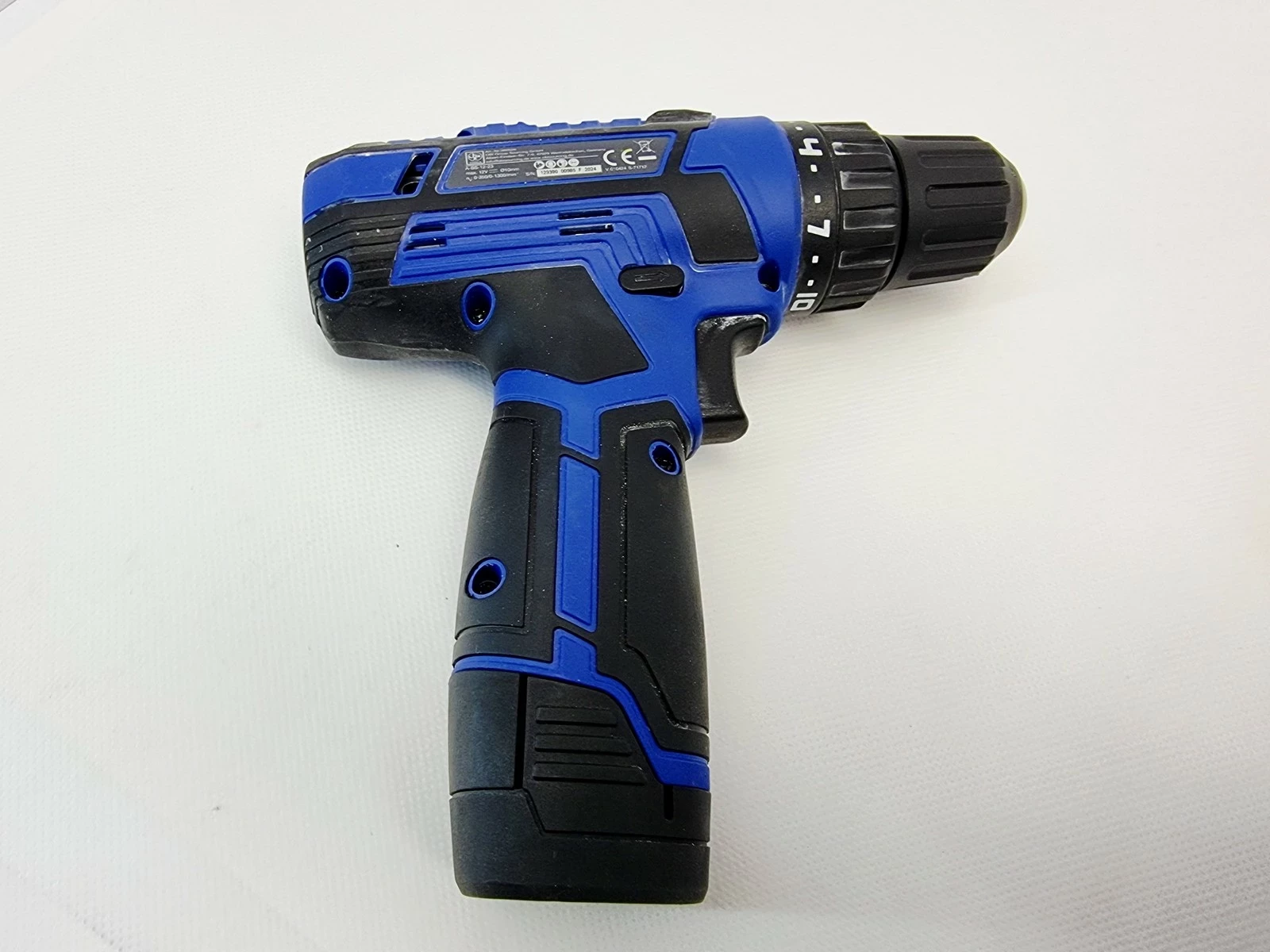 zestaw-lux-tools-wkretarka-pojemnosc-akumulatora-130