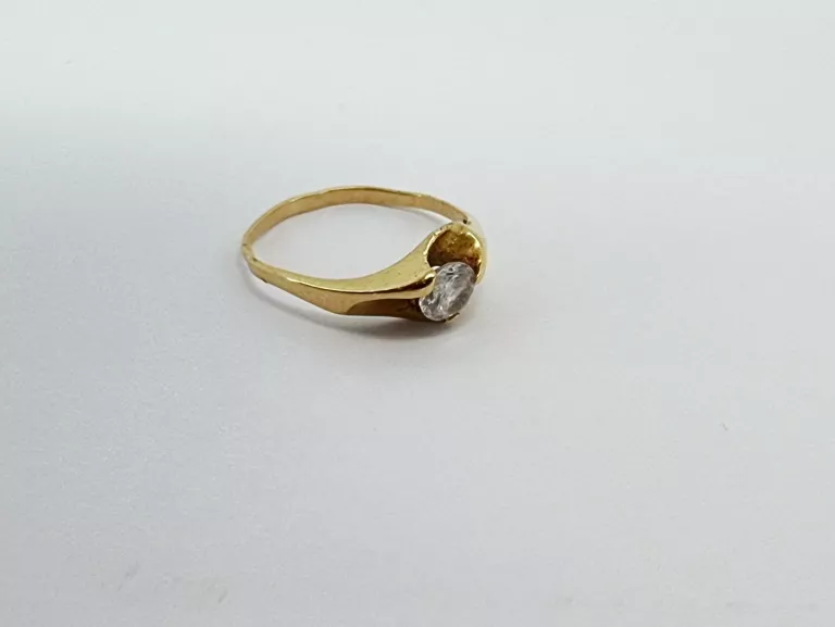 ZŁOTY PIERŚCIONEK PRÓBY 585