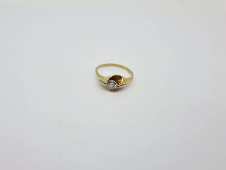 ZŁOTY PIERŚCIONEK PRÓBY 585