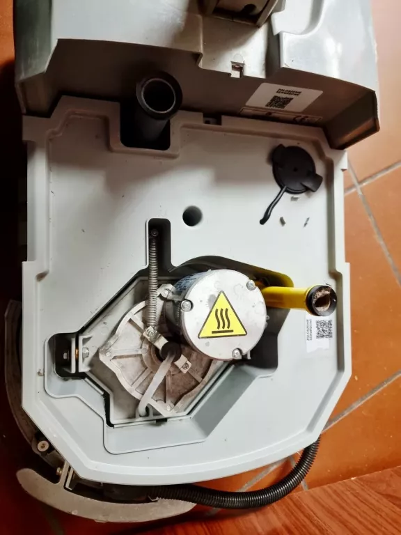 MASZYNA CZYSZCZĄCA COMAC VISPA XS B