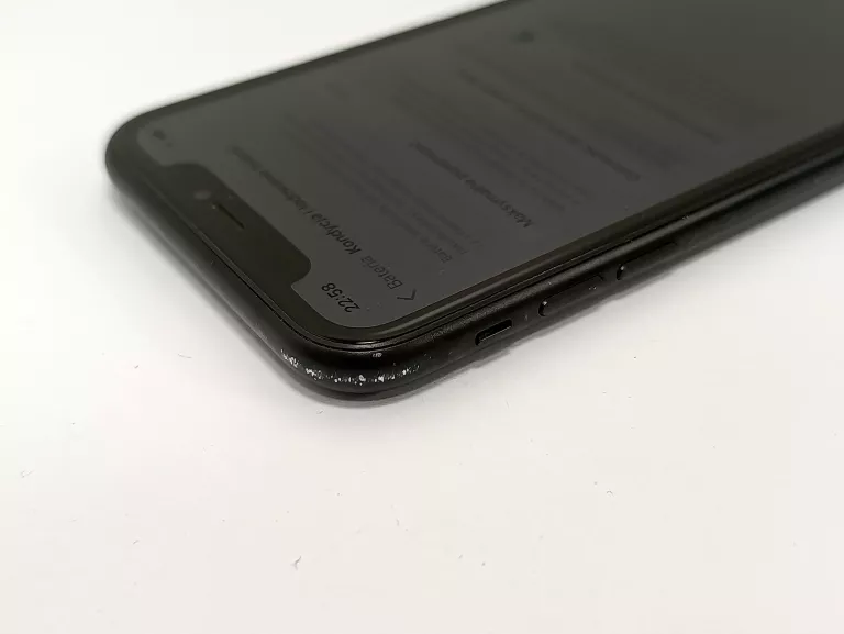 TELEFON IPHONE XR 3/64GB BAT.80%