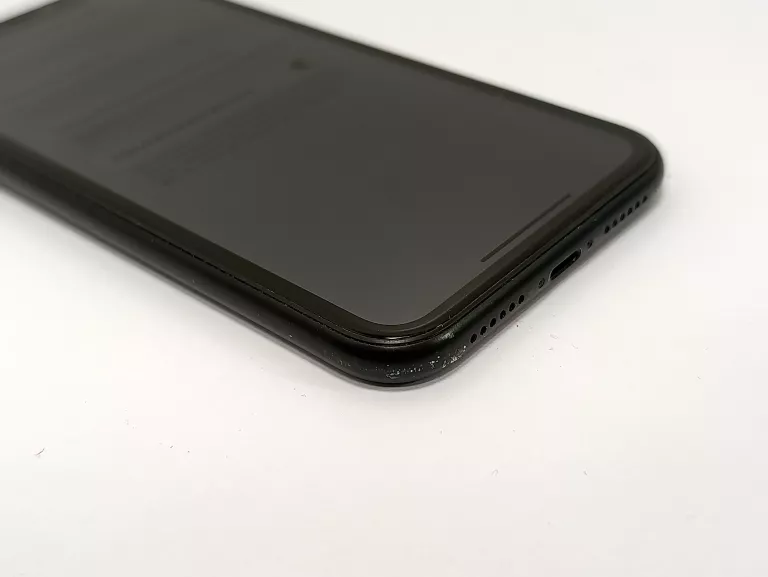 TELEFON IPHONE XR 3/64GB BAT.80%