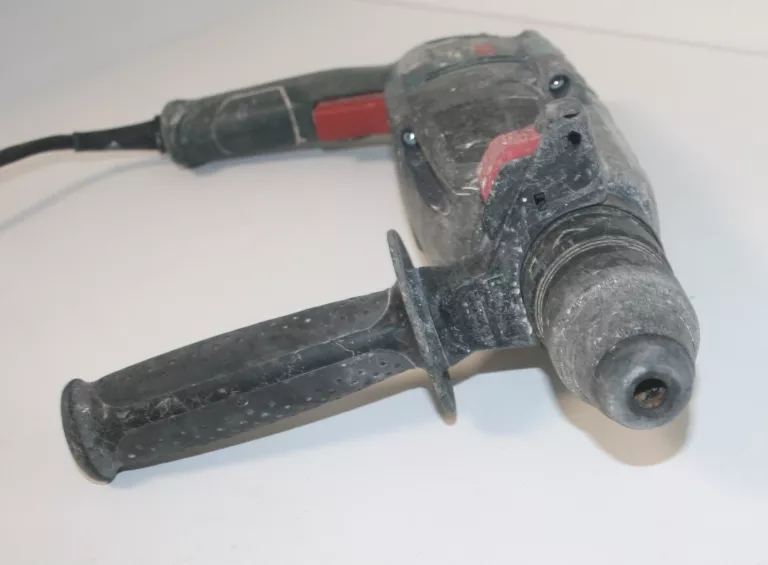 MŁOTOWIERTARKA BOSCH GBH 2-28F SDS