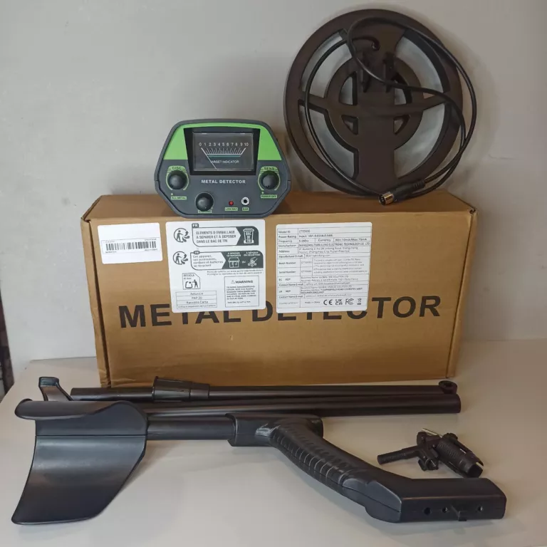DETEKTOR METALU -METAL DETECTOR GTX5030 W KARTONIE