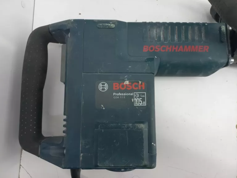 MŁOT UDAROWY BOSCH GSH 11 E DŁUTO WALIZKA