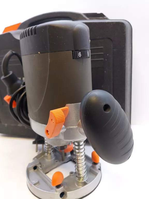 FREZARKA CHALLENGE MR7236