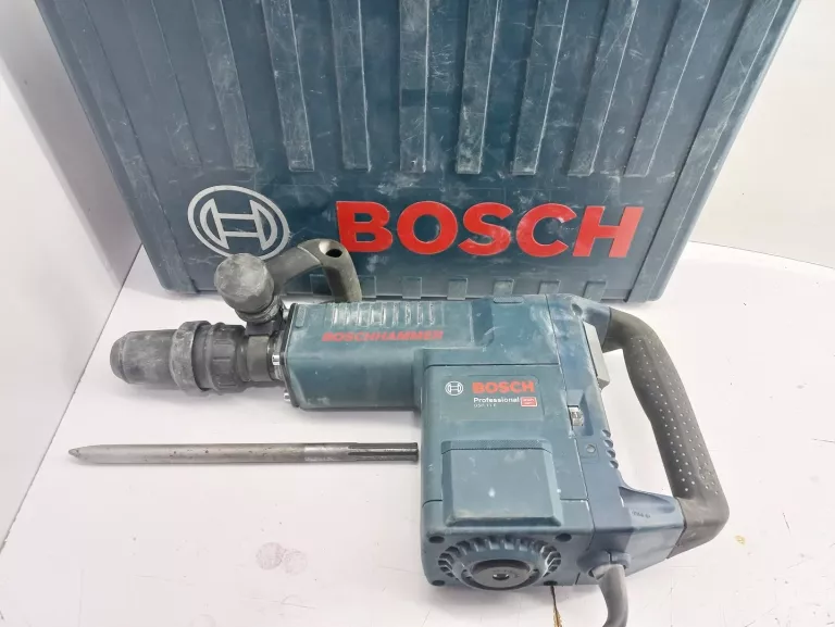 MŁOT UDAROWY BOSCH GSH 11 E DŁUTO WALIZKA
