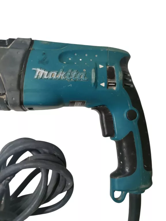 MŁOTOWIERTARKA MAKITA HR2470 SDS PLUS 780 W