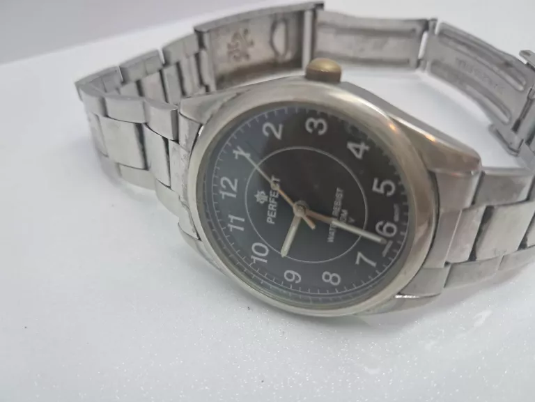 ZEGAREK  PERFECT GP124