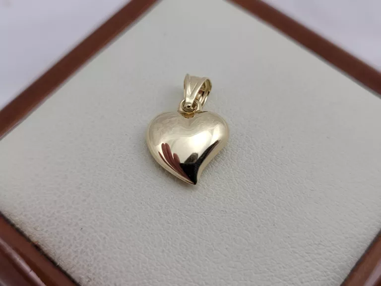 [585, 0,57G] PIĘKNE ZŁOTE SERDUSZKO 14K ZOBACZ