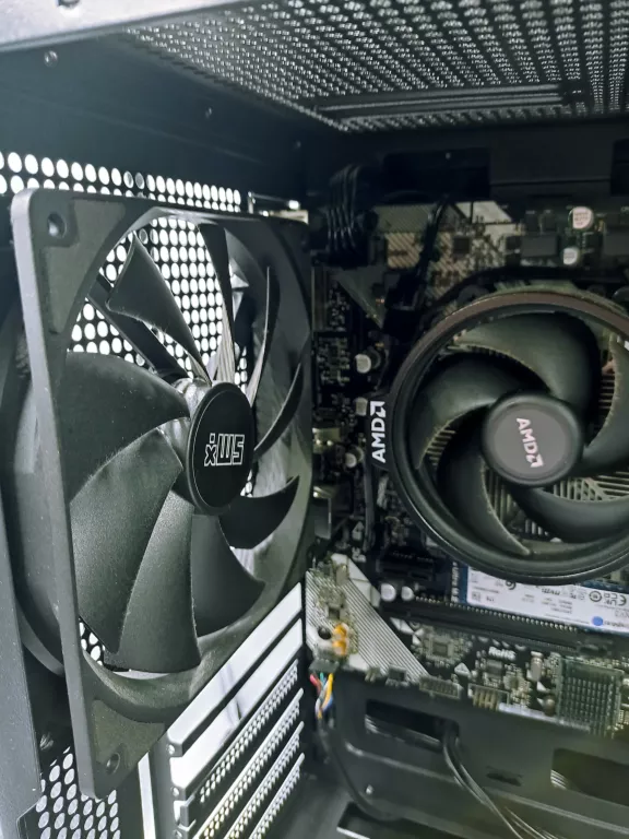 KOMPUTER SMX BATTLESTATION M4B R5-5600/32GB/1TB