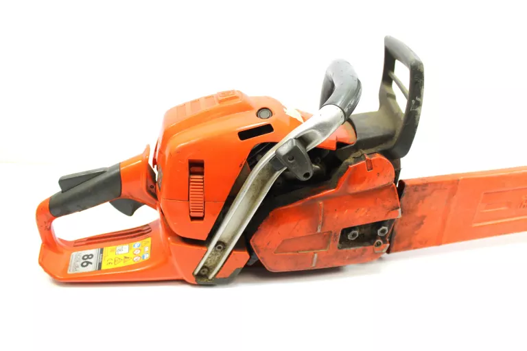 PIŁA SPALINOWA HUSQVARNA 555