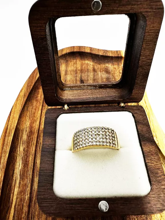 ZŁOTY  PIERŚCIONEK Z CYRKONIAMI 4,20G - 585 - R.23