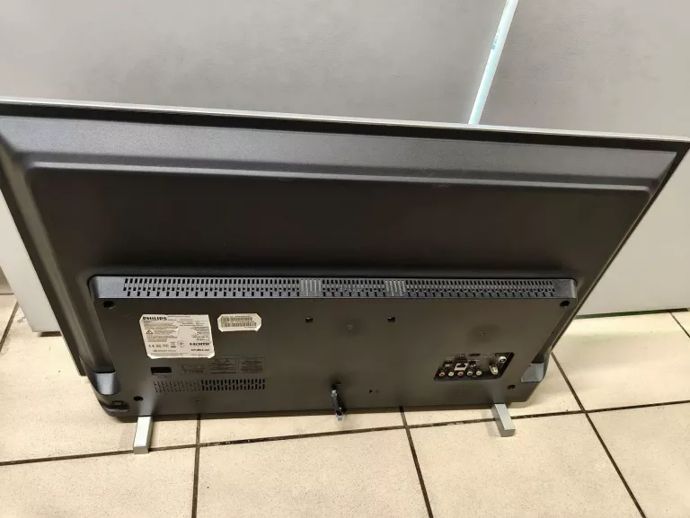 TELEWIZOR LED PHILIPS 32PFS5823 32" SMART