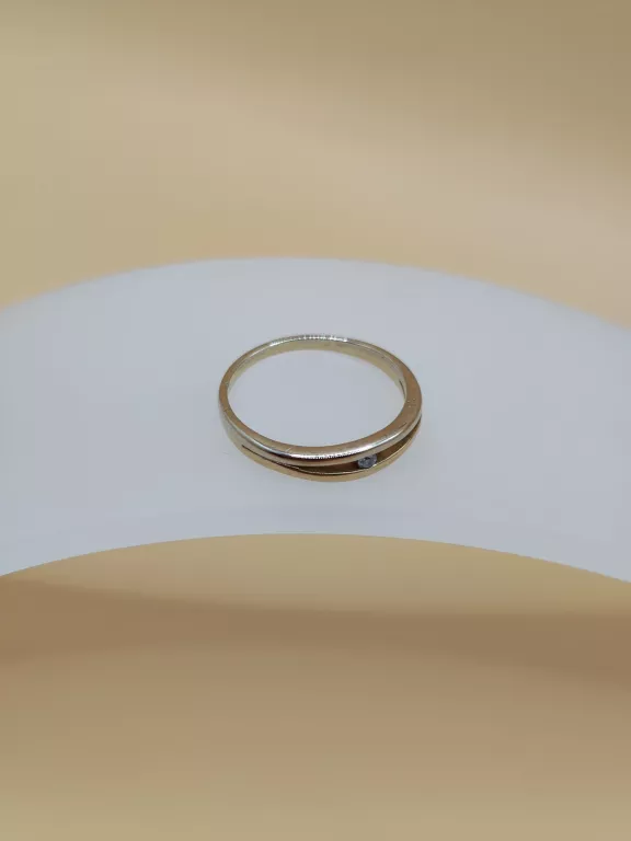 ZŁOTY PIERŚCIONEK Z BRYLANTEM - CERTYFIKAT 750 2,09G R13