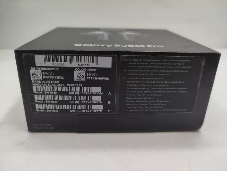 sluchawki-bezprzewodowe-samsung-galaxy-buds3-pro-srebrne-ean-gtin-8806095646770