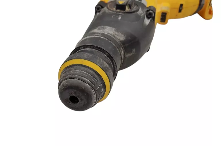 MŁOTOWIERTARKA DEWALT DHC263