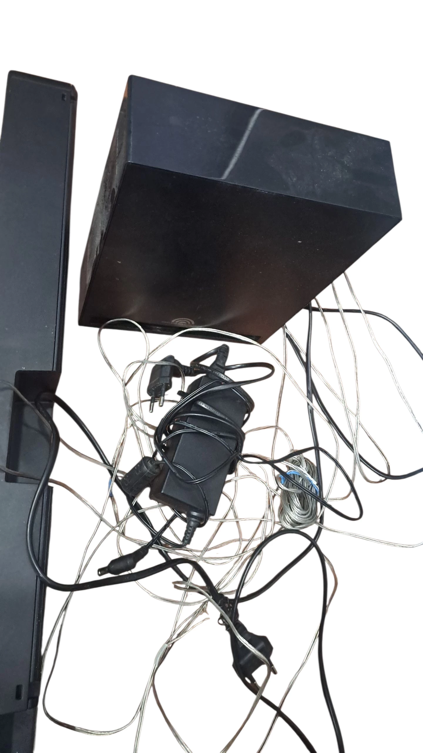 kino-domowe-soundbar-lg-sn4r-stan-11323-2