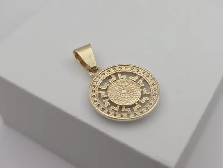 ZŁOTA ZAWIESZKA Z CYRKONIAMI - 585 14K 5,20G