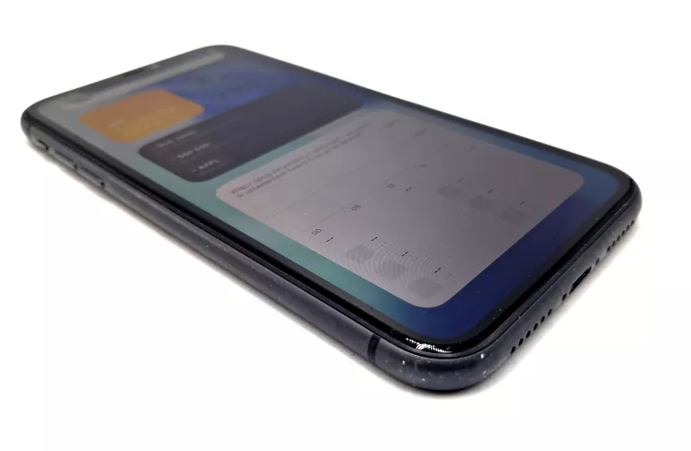 SMARTFON APPLE IPHONE 11 4 GB / 64 GB 4G (LTE)