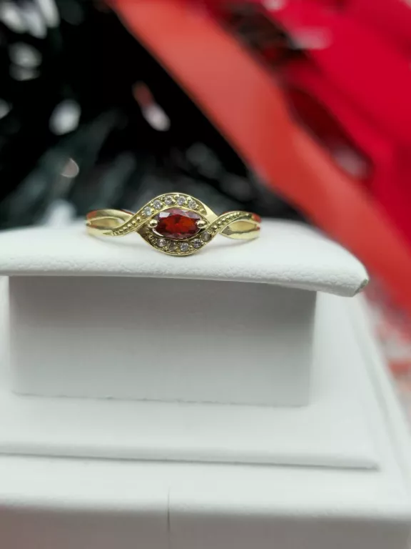 ZŁOTY PIERŚCIONEK 1,26G 585 R. 17