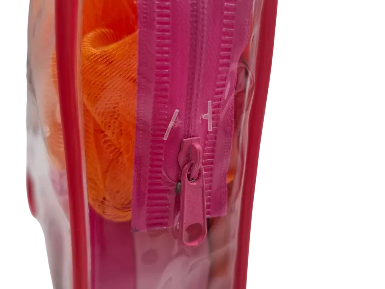 ZESTAW PREZENTOWY KOSMETYKÓW DO KĄPIELI + KOSMETYCZKA KOSMETYKI DLA NIEJ