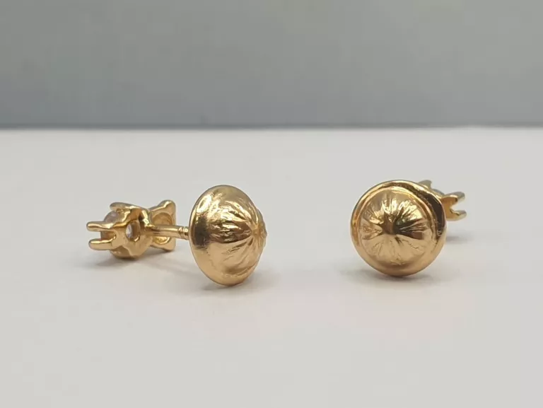 UROCZE ZŁOTE KOLCZYKI MISIE Z CYRKONIAMI - PRÓBA 750 (UŻYWANE)