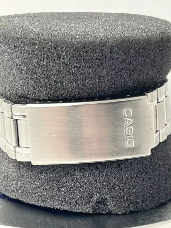 ZEGAREK SREBRNY CASIO MTP-1128