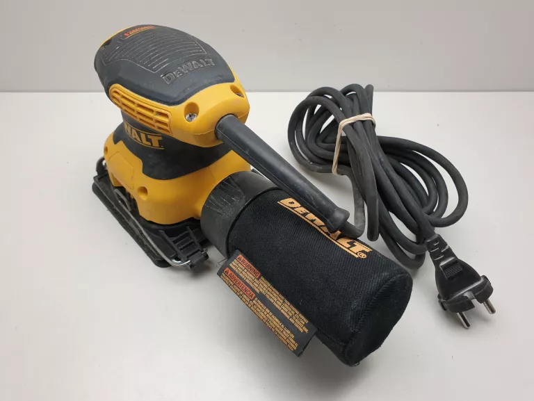 SZLIFIERKA OSCYLACYJNA DEWALT DWE6411