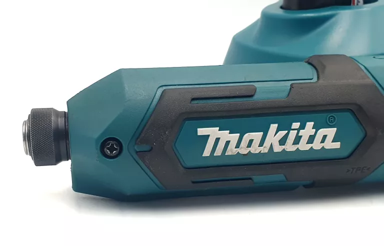 WKRĘTAK AKUMULATOROWY MAKITA TD022D+ 2XAKU