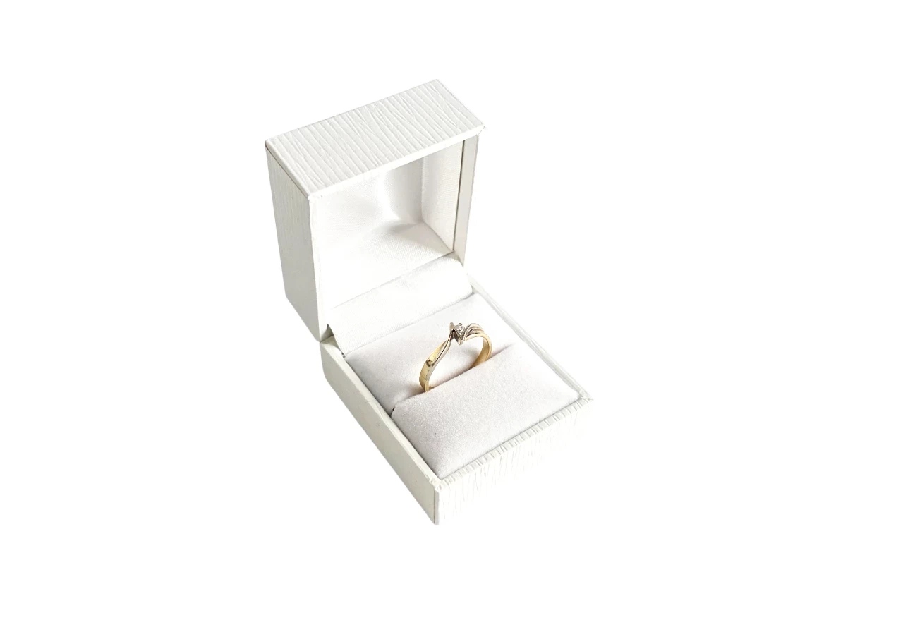 zloty-pierscionek-z-brylantem-585-233g-slowackiego-68-warszawa