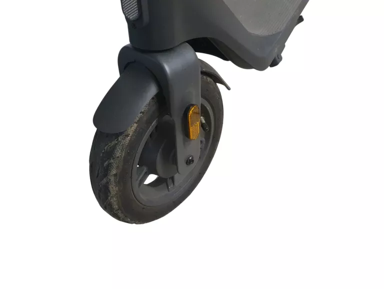 HULAJNOGA XIAOMI ELECTRIC SCOOTER 4 LITE
