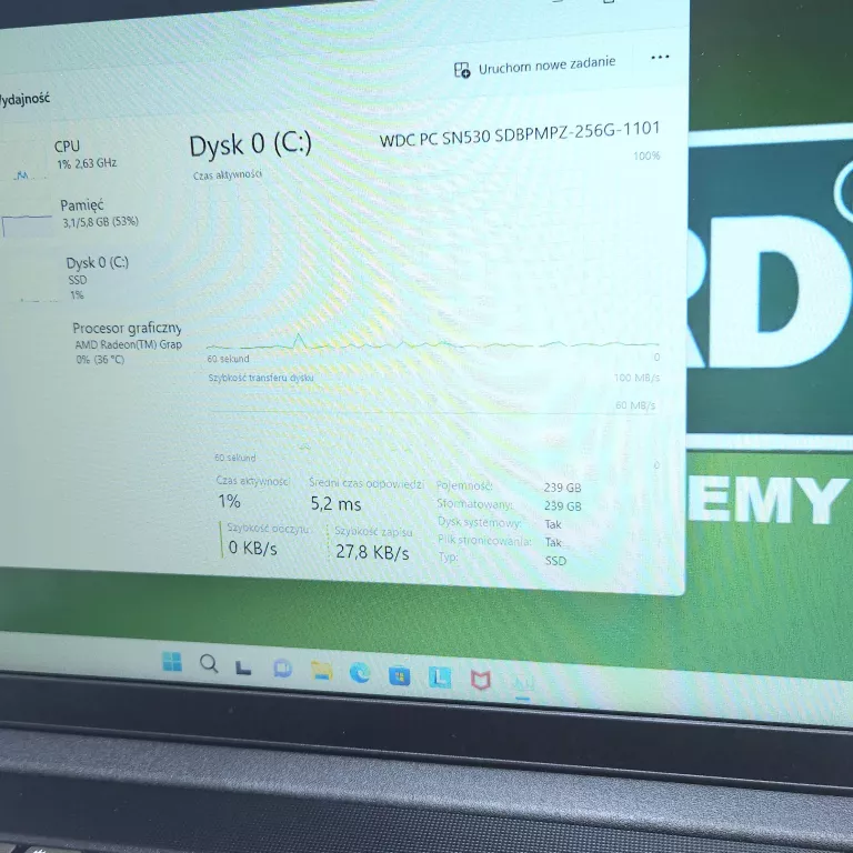 LAPTOP LENOVO V15 G2 AMD RYZEN 3 5300U RAM: 8GB SSD: 256