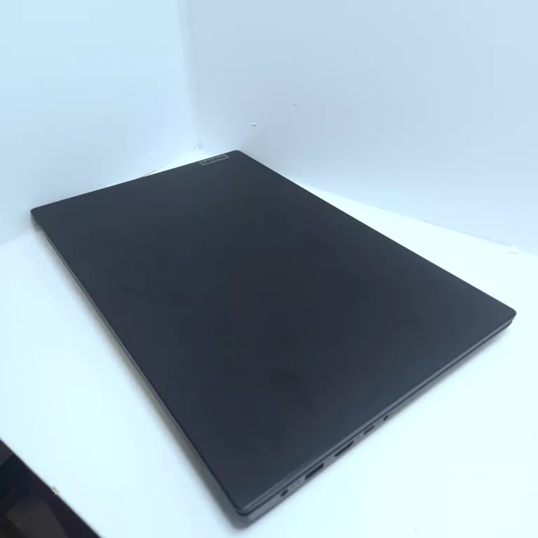 laptop-lenovo-v15-g2-amd-ryzen-3-5300u-ram-8gb-ssd-256-przekatna-ekranu-156