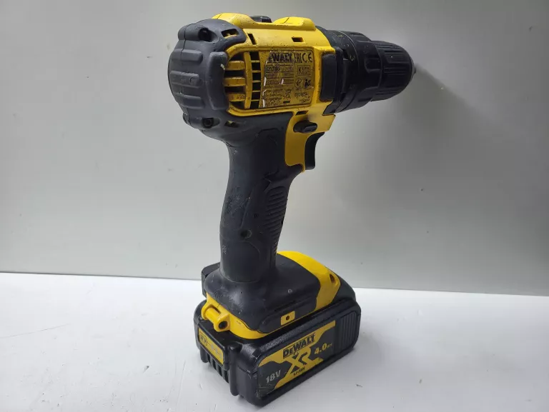 wkretarka-dewalt-dcd780-2-akumulatory-40ah-zasilanie-209202-1769478