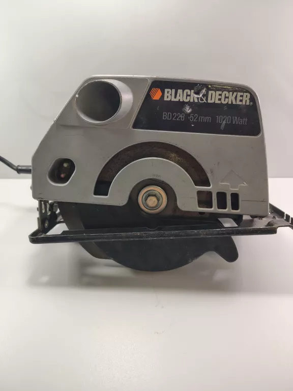 PILARKA  TARCZOWA BLACK DECKER