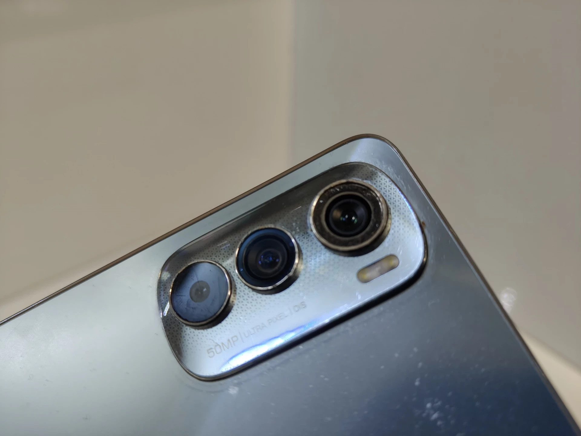 motorola-edge-30-8128gb-opis-system-operacyjny-4388-1