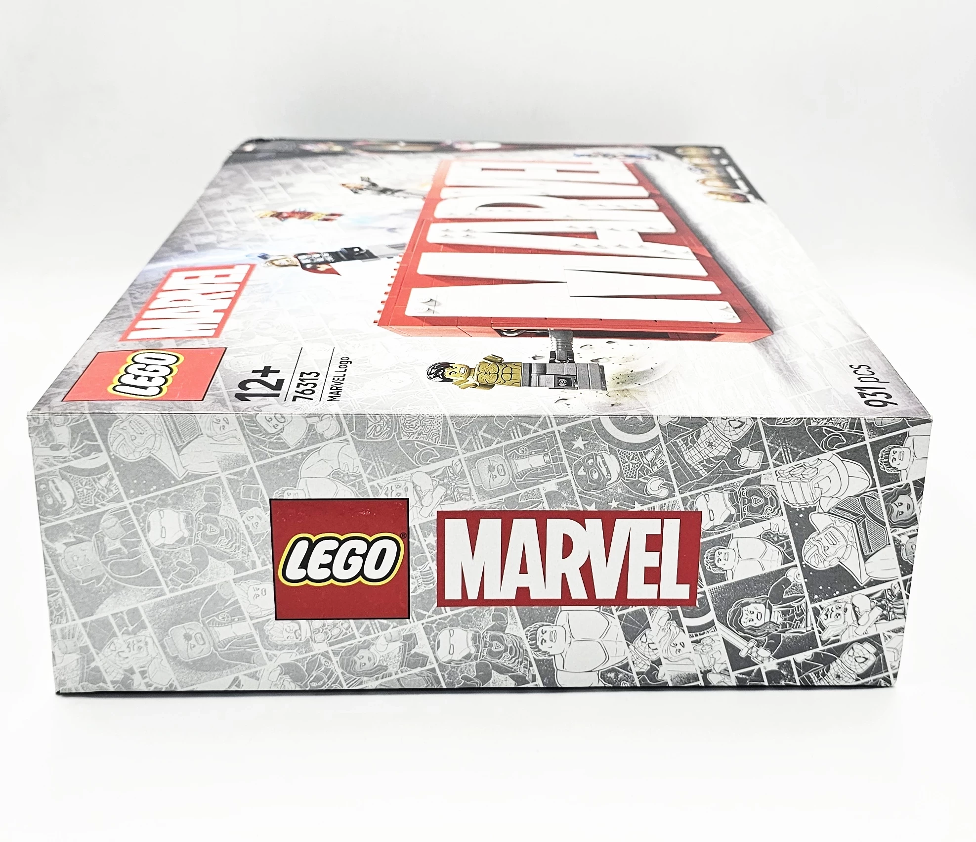 klocki-lego-marvel-the-infinity-saga-76313-logo-marvel-z-minifigurkami-numer-produktu-76313