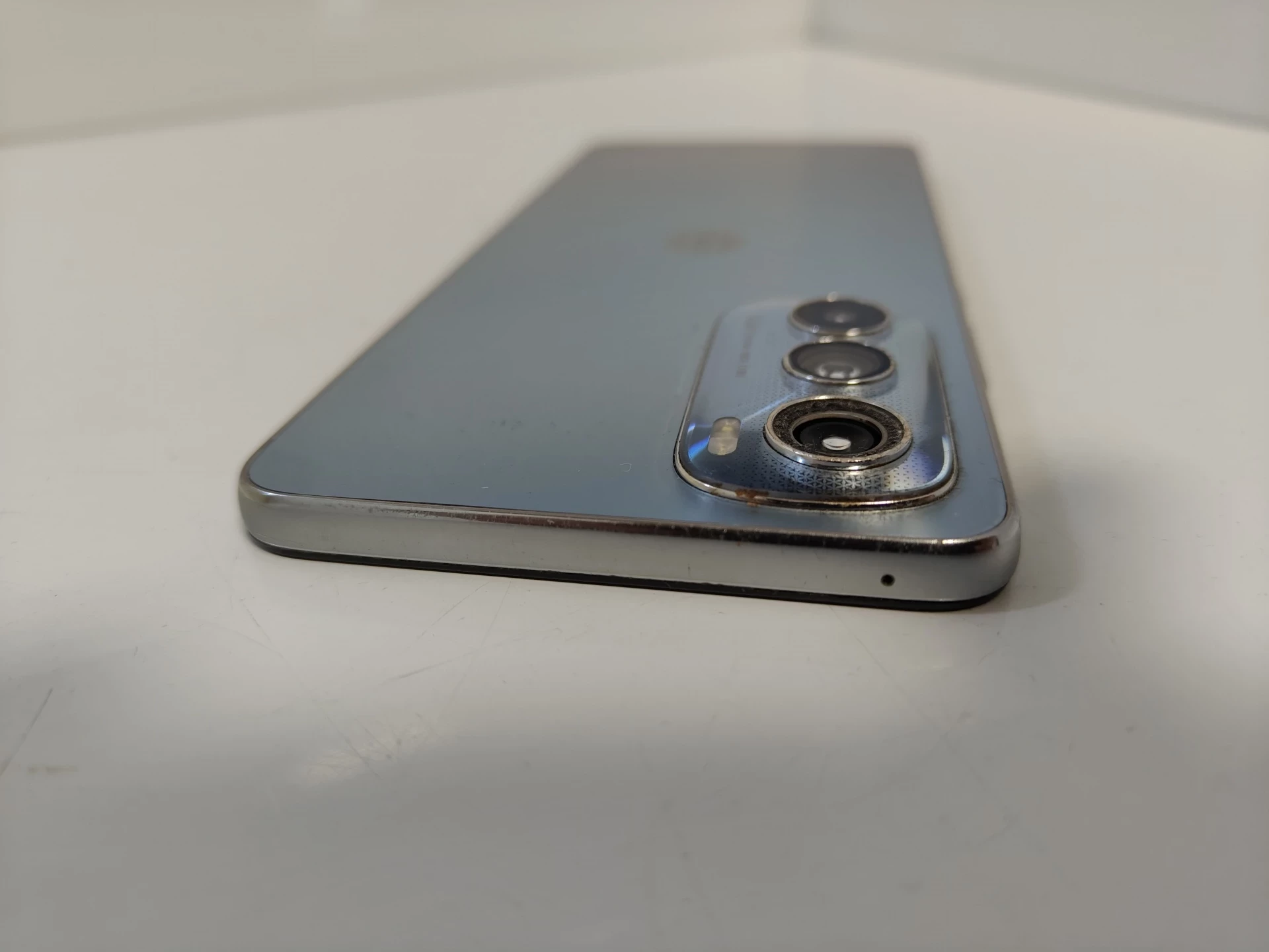 motorola-edge-30-8128gb-opis-typ-202685-212929