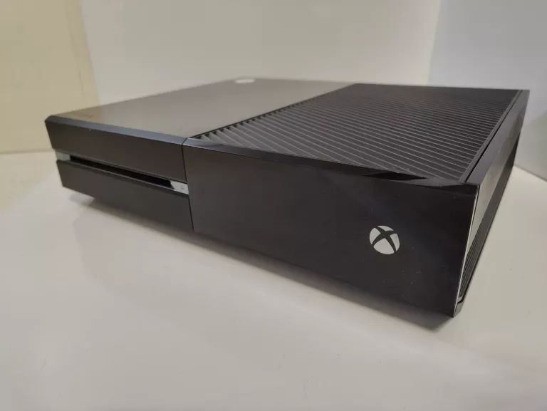 KONSOLA XBOX ONE 500GB BEZ PADA!