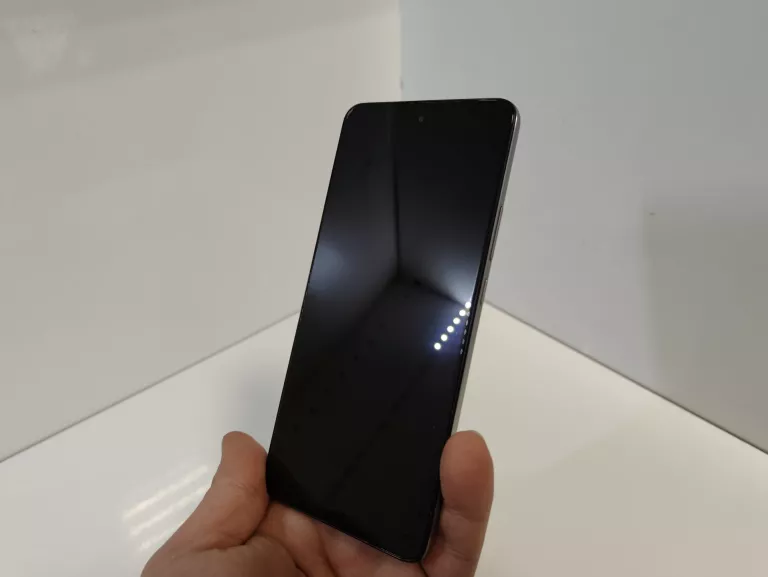 motorola-edge-30-8128gb-opis-przekatna-ekranu-650