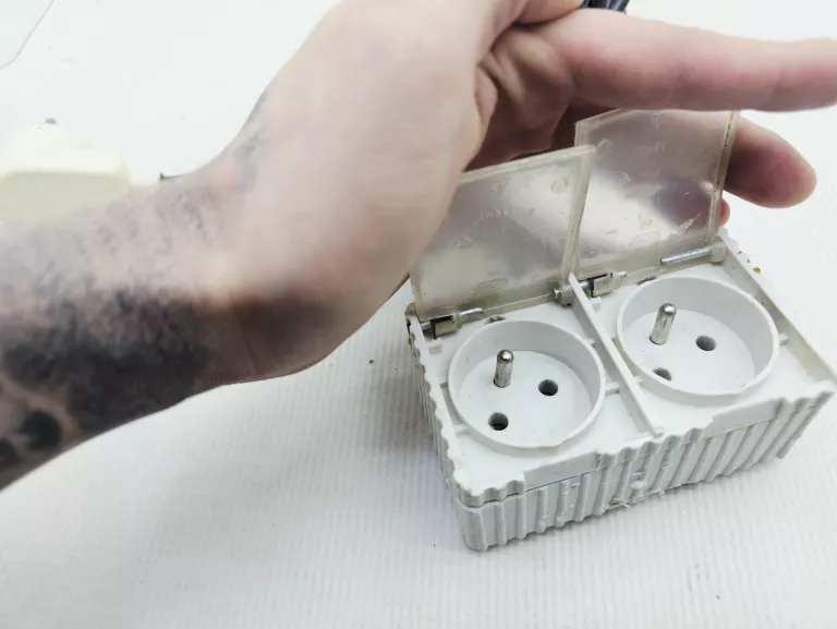 PRZEDŁUŻACZ DWUGNIAZKOWY OKOŁO 5M