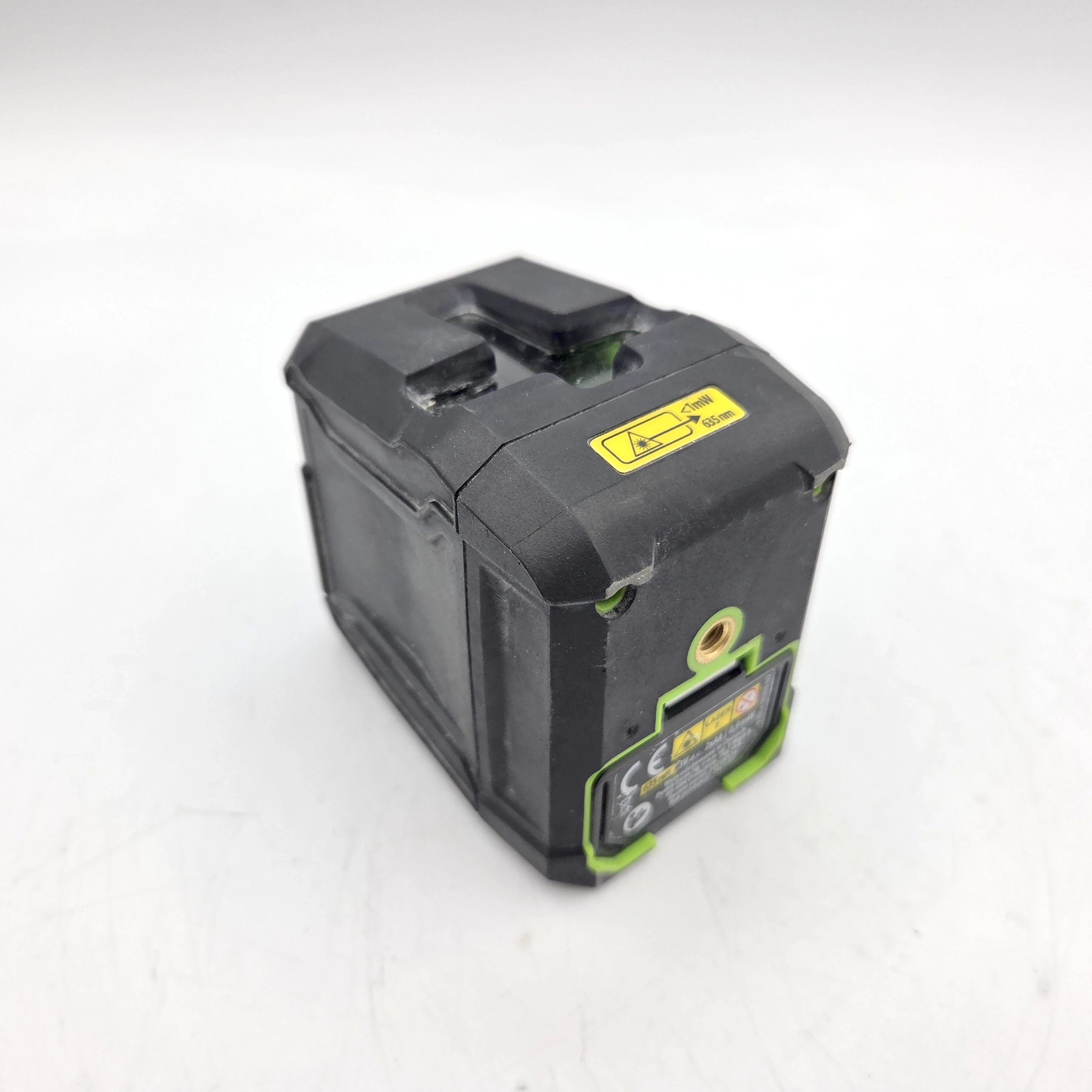 laser-krzyzowy-dedra-mc0901-maksymalny-zasieg-pracy-20