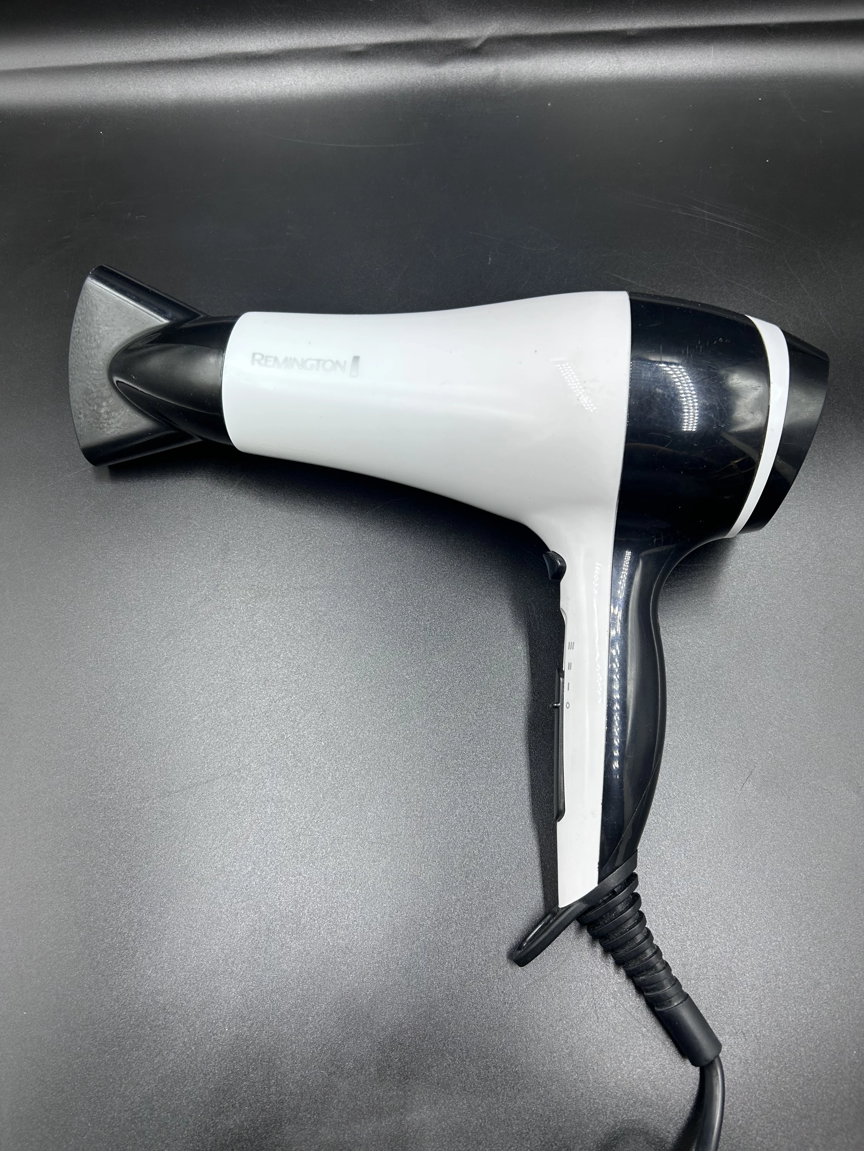 suszarka-do-wlosow-remington-d-3080w-kosciuszki-29-rogozno