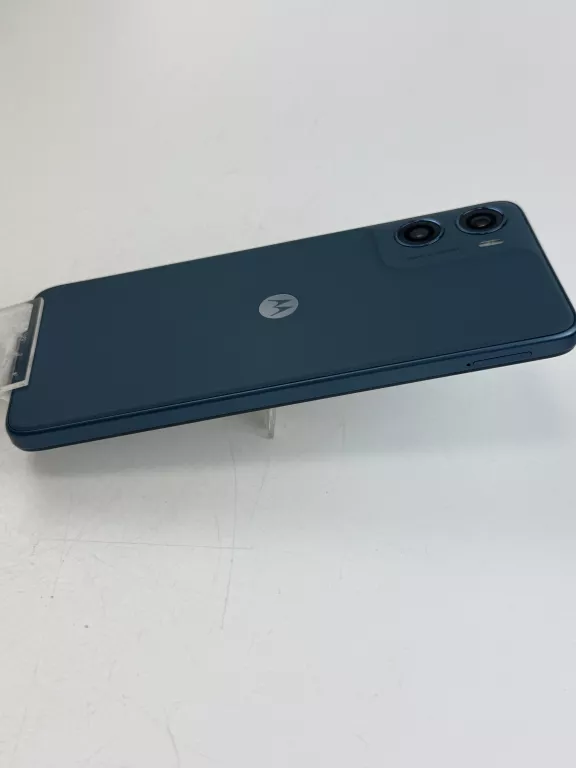 TELEFON MOTOROLA MOTO G06 POWER 4 GB / 64 GB