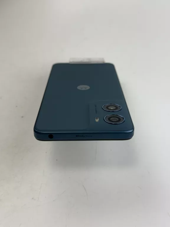 TELEFON MOTOROLA MOTO G06 POWER 4 GB / 64 GB