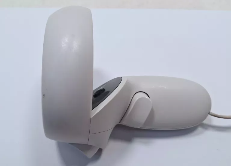 gogle-oculus-quest-2-128gb-komplet-waga-produktu-z-opakowaniem-jednostkowym-1840