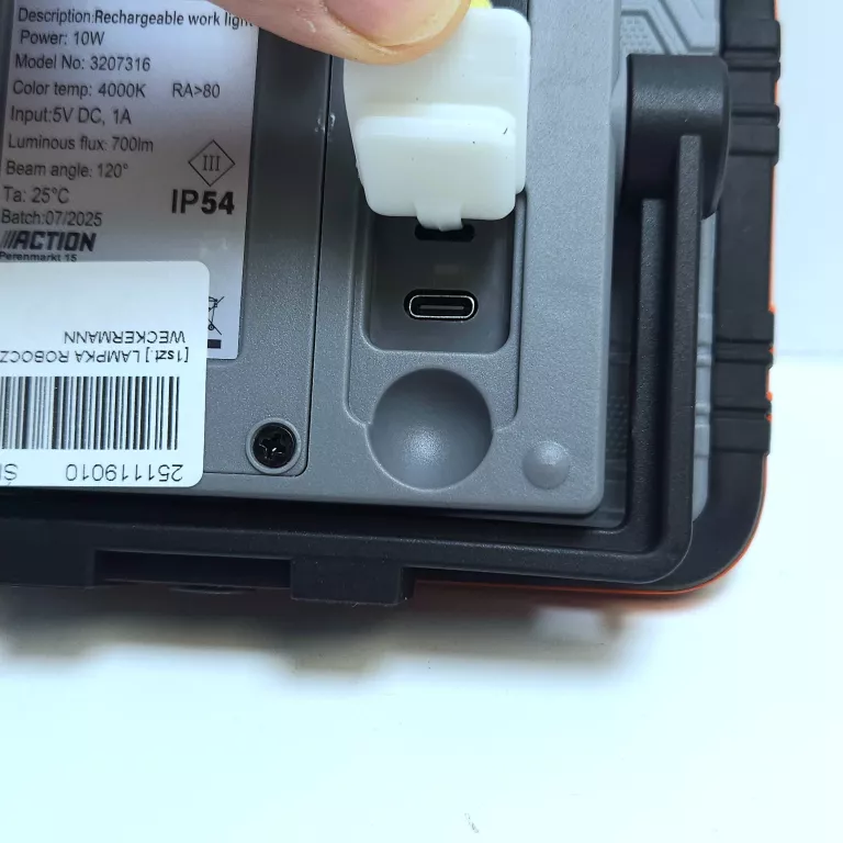 LAMPA LED AKUMULATOROWA WERCKMANN 700 LUMENÓW