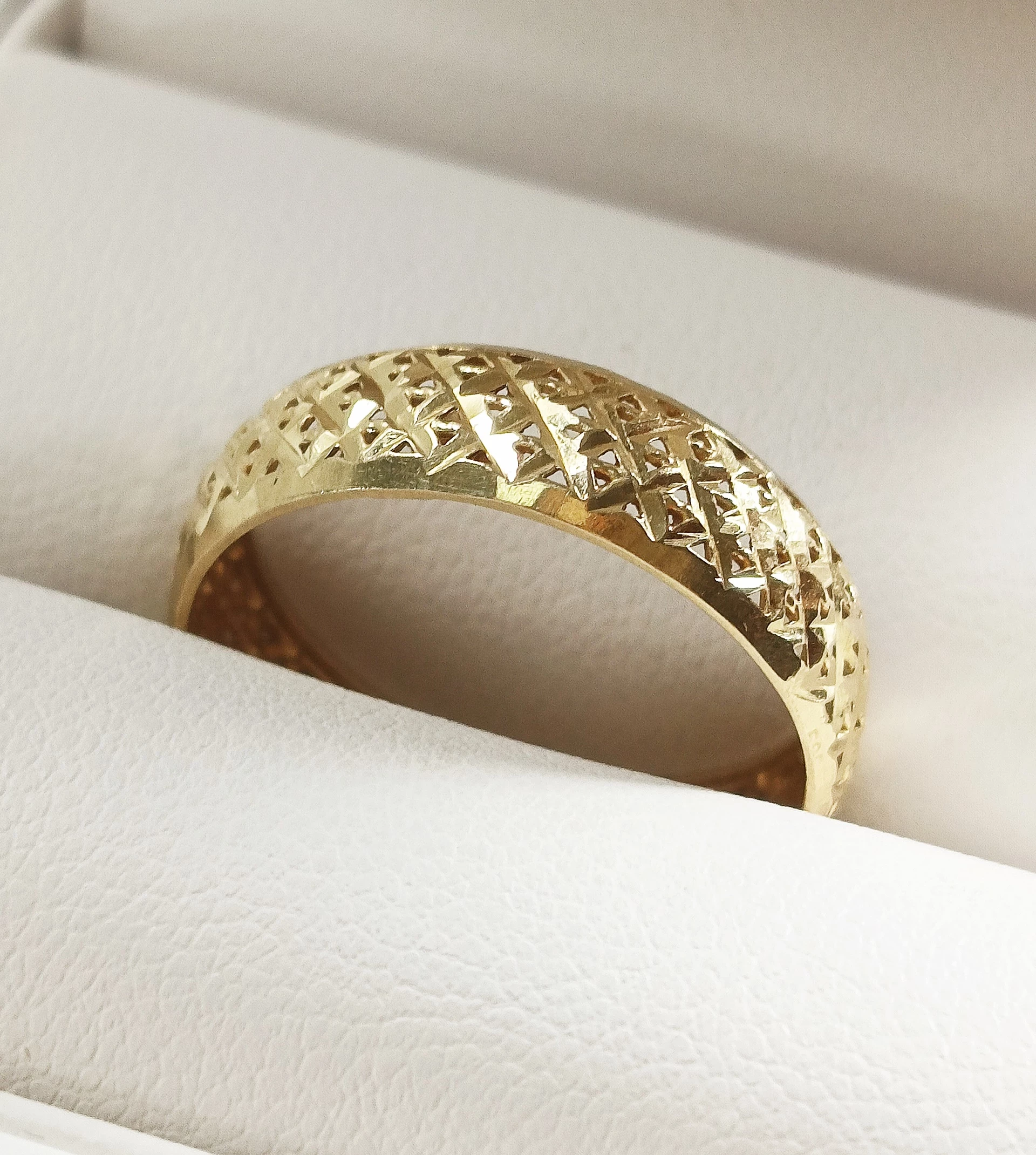 dalmierz-bosch-glm-50-professional-maksymalny-zasieg-204901-222077