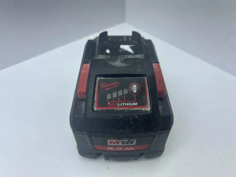 MILWAUKEE AKUMULATOR M18HB8 18V 8.0 AH